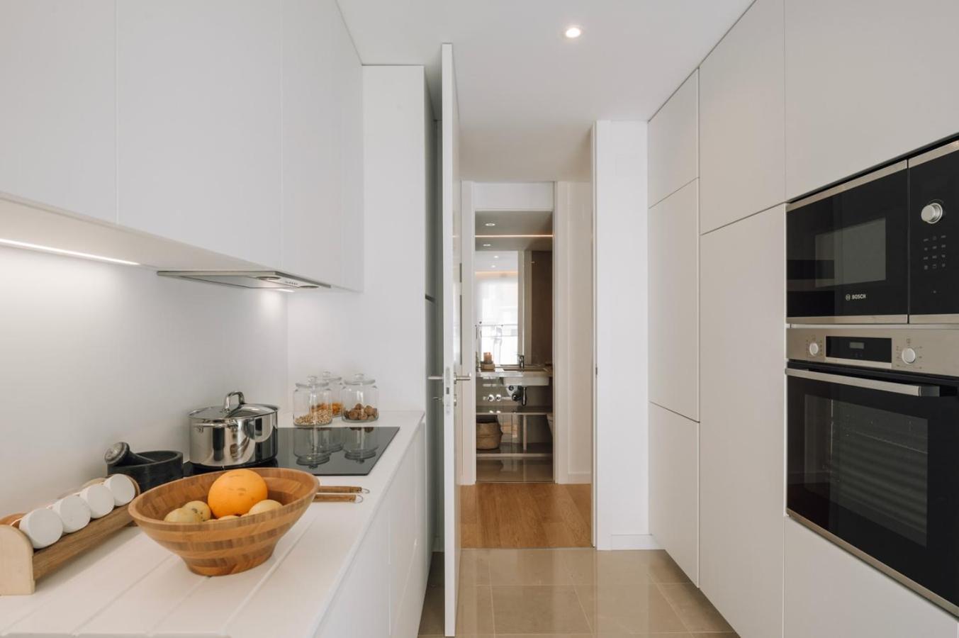 Apartment Minturno - 2 Bedrooms And Balcony In Alvalade *